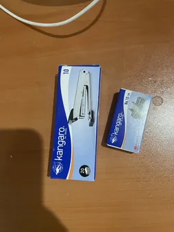 منگنه کانگرو مدل No.10 به همراه سوزن منگنه