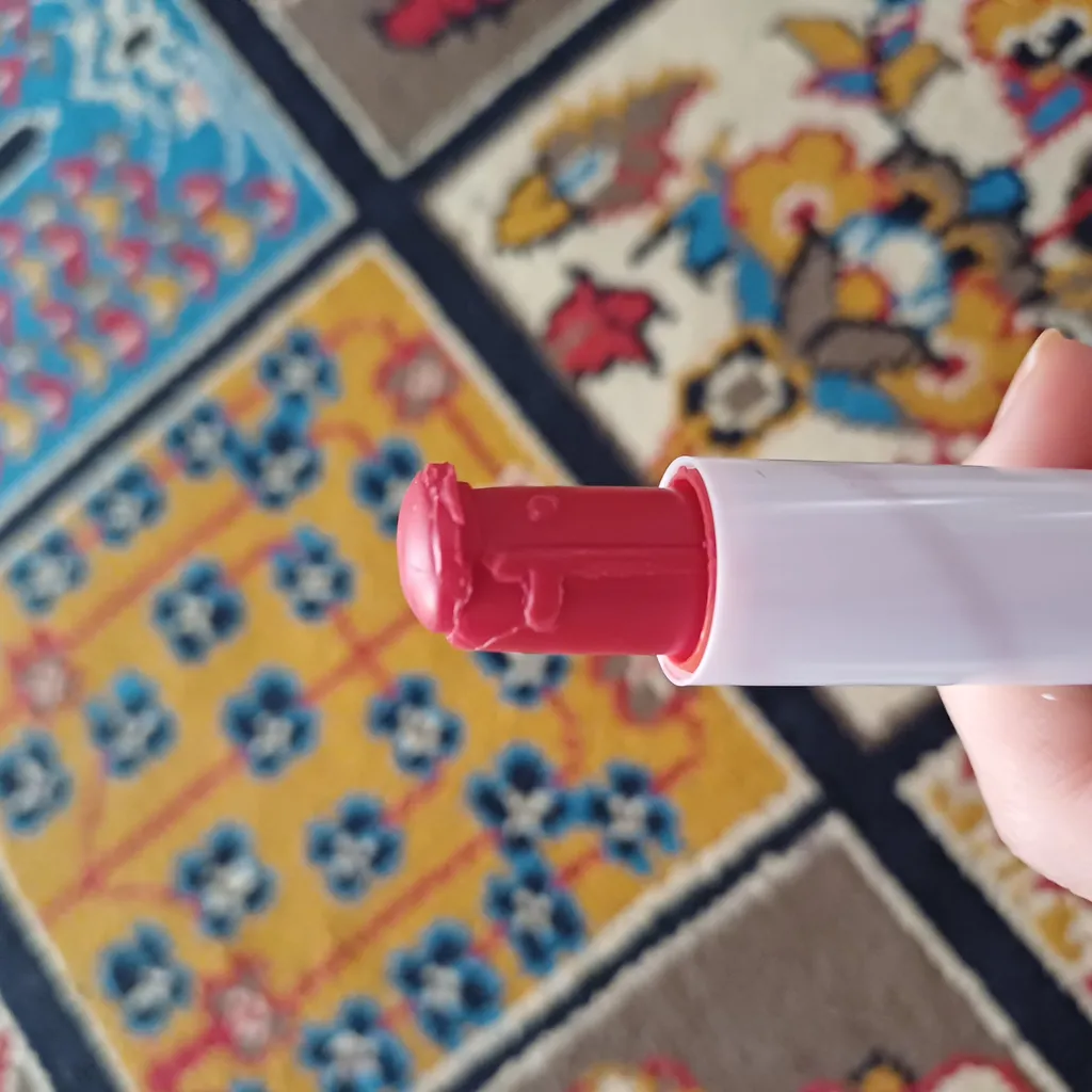 بالم لب بیول مدل توت فرنگی