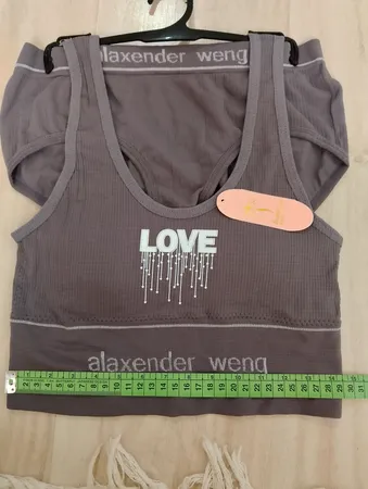 ست نیم تنه و شورت ورزشی زنانه مدل 4621