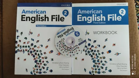 کتاب American English File 2 Third Edition اثر جمعی از نویسندگان انتشارات الوند پویان