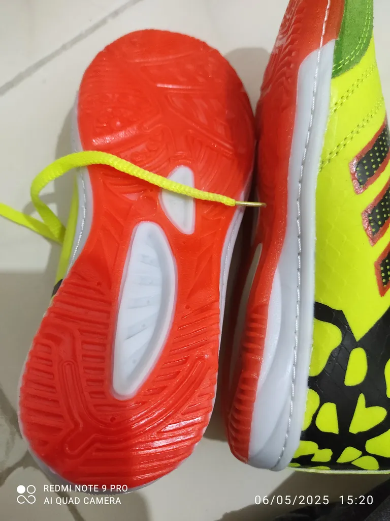 کفش فوتسال مردانه مدل Yelop1