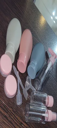 محفظه نگهداری کرم مدل سفری بسته 8 عددی