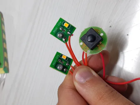 ماساژور پیلو مدل CHM-8028