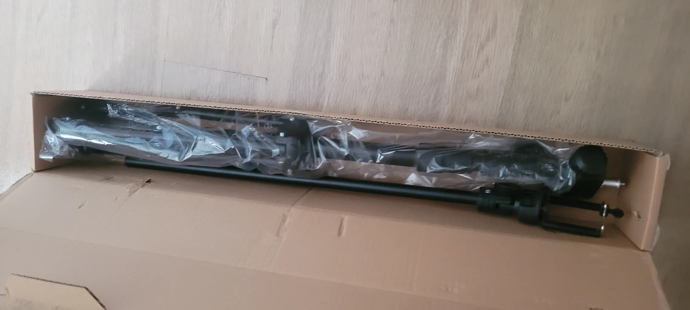 سه پایه نگهدارنده گوشی موبایل زومی مدل Professional ZM160