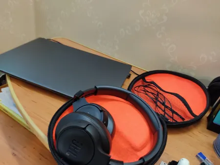 هدفون بلوتوثی جی بی ال مدل Tune 770 NC