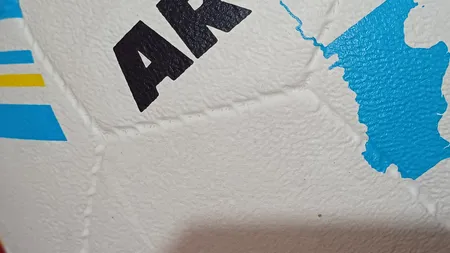 توپ فوتبال مدل لاستیکی  Messi Argentina2022