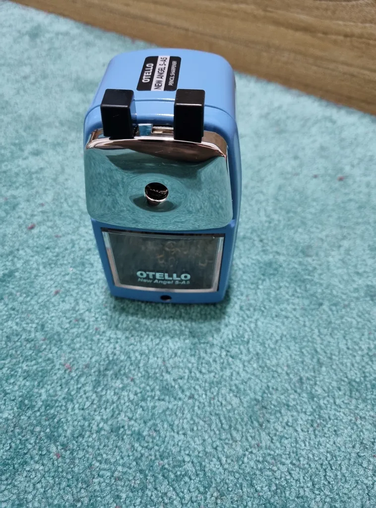 مداد تراش اتلو مدل رو میزی