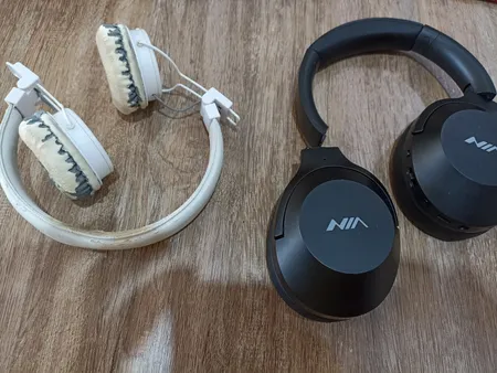 هدفون بی سیم نیا مدل NIA-NX100