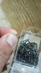 قلاب ماهیگیری کد 100 بسته 90 عددی