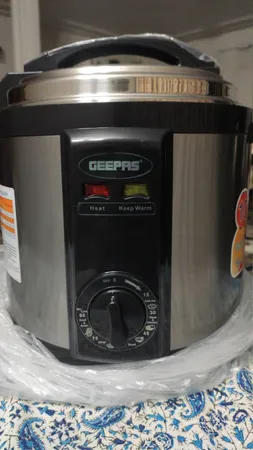 زودپز برقی جی پاس مدل GPC307-6L گنجایش 6 لیتر