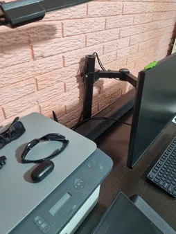 پایه نگهدارنده مانیتور ارگو مدل WLA003 مناسب برای مانیتور 17 تا 30 اینچ