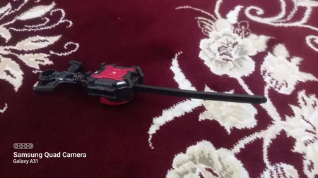 اسباب بازی مدل فرفره های انفجاری کد BEYBLADE B-100