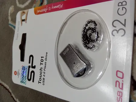 فلش مموری سیلیکون پاور مدل Touch T01 ظرفیت 32 گیگابایت