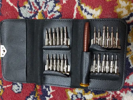 پیچ گوشتی ساعتی مدل HS25 مجموعه 25 عددی