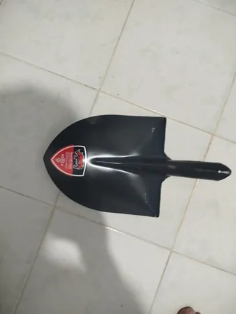 بیل باغبانی مدل کرگدن نشان