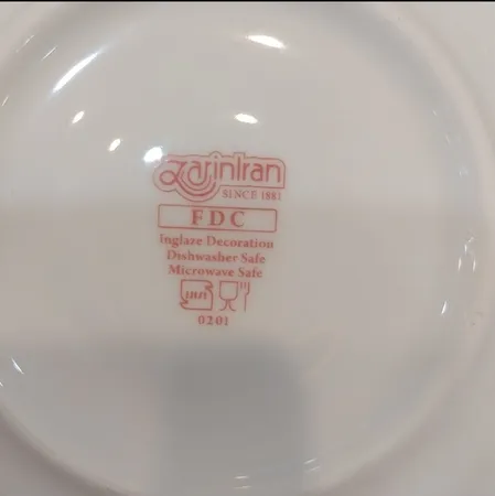 سرویس چای خوری 17 پارچه چینی زرین ایران سری ایتالیا اف مدل فلورانس درجه سه