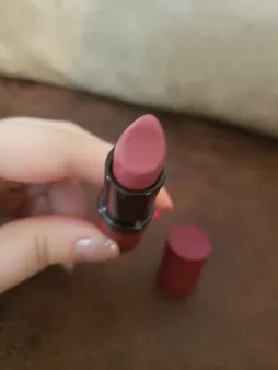 رژلب جامد گلدن رز مدل Velvet شماره 02