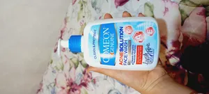 تجریه خرید ژل شست‌وشوی صورت کامان مدل Acne Solution حجم 500 میلی‌لیتر