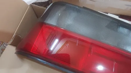 چراغ عقب جمع ساز مدل JT123SD مناسب برای پژو پارس بسته 2 عددی