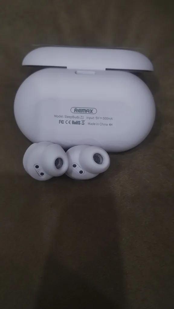 هدفون بلوتوثی ریمکس مدل  Sleep Buds Z1