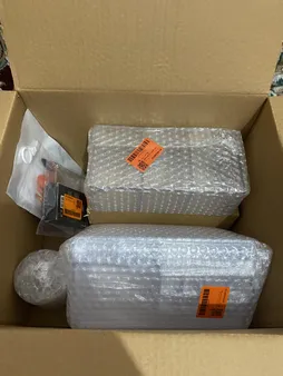 استند لوازم آرایشی مدل M