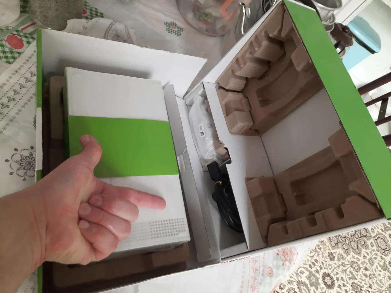 کنسول بازی مایکروسافت مدل Xbox Series S ظرفیت 512 گیگابایت کنسول بازی مایکروسافت مدل Xbox Series S ظرفیت 512 گیگابایت