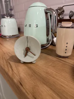 ساعت رومیزی مدل hscc1