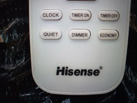 ریموت کنترل هایسنس مدل j11 مناسب برای کولر گازی هایسنس