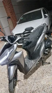 تجریه خرید روکش زین موتور سیکلت وارون مدل C-14-BLK-ARTSH مناسب برای هوندا کلیک/واریو