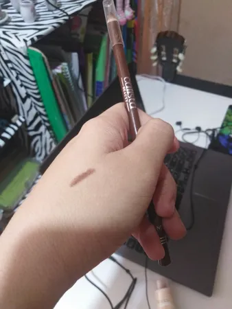 مداد ابرو کالیستا بیوتی مدل 04