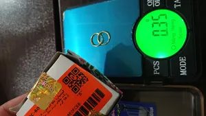 تجریه خرید گوشواره طلا کم اجرت 18 عیار زنانه طلای ترنم مدل حلقه ای