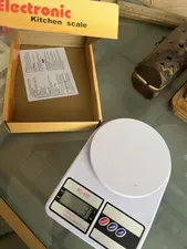 تجریه خرید ترازوی آشپزخانه مدل SF-400 کد 1002