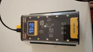 تجریه خرید پاوربانک 20 وات گرین لاین مدل Transparent Pro ظرفیت 20000 میلی آمپر ساعت