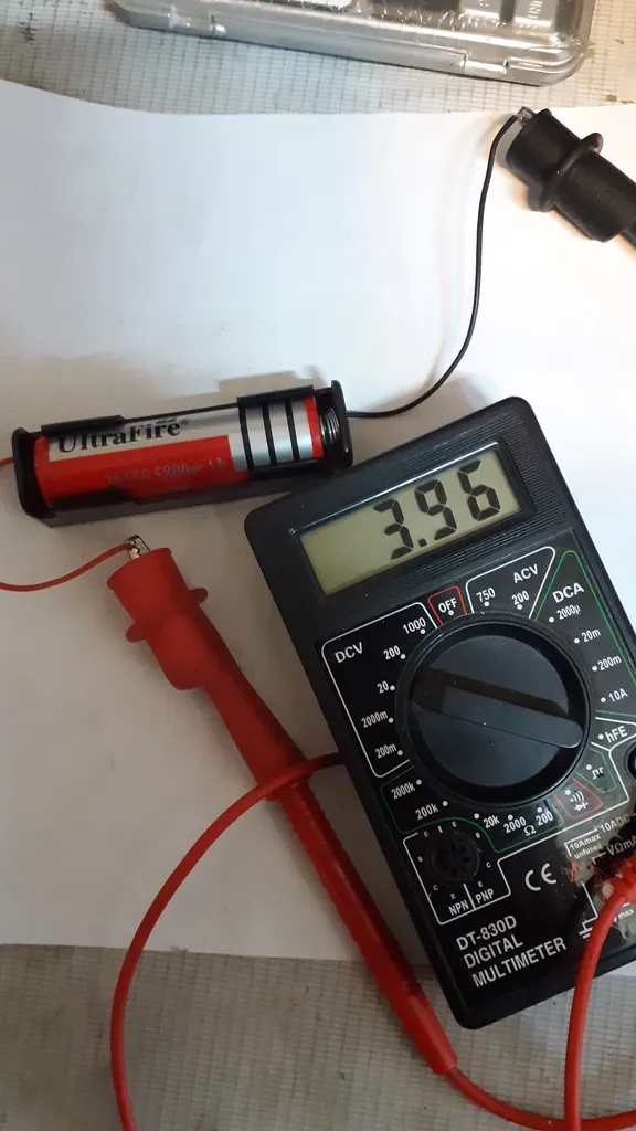 باتری لیتیوم یون قابل شارژ اولترا فایر کد ICR-18650 ظرفیت 4800 میلی آمپرساعت