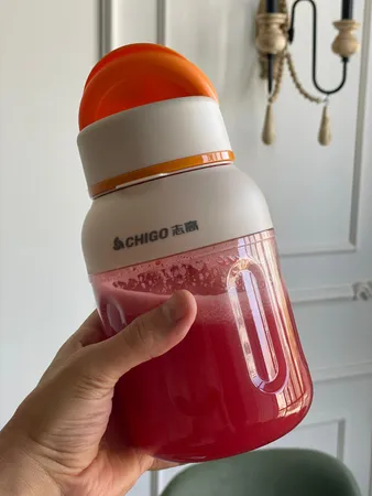 شیکر شارژی چیگو مدل M8 ظرفیت 1 لیتر