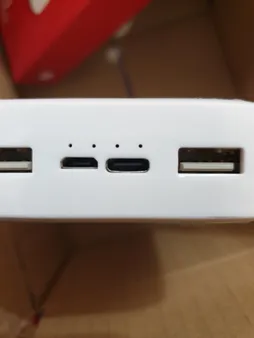 پاوربانک 18 وات شیائومی مدل Redmi PB200LZM ظرفیت 20000 میلی آمپر ساعت