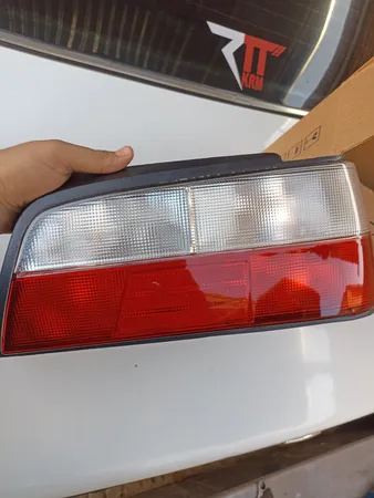 چراغ خطر عقب نورگستر مدل ELX مناسب برای پژو پارس بسته 2 عددی