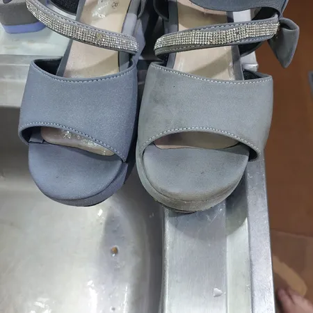 اسپری تمیز کننده کفش پاریز کد 320