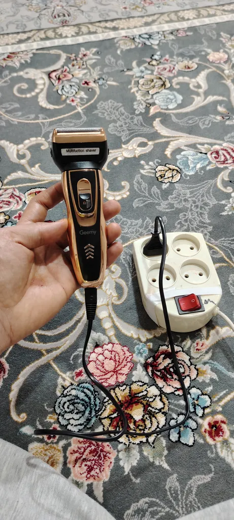 ماشین اصلاح موی صورت جیمی مدل GM-595 ماشین اصلاح موی صورت جیمی مدل GM-595
