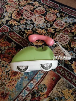 قلک طرح اسباب بازی تلفن و ماشین