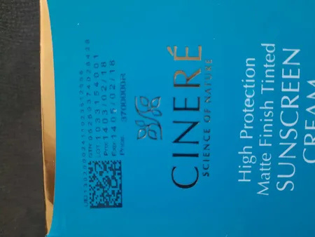 کرم ضدآفتاب نرمال سینره SPF60، حجم 50 میلی‌لیتر