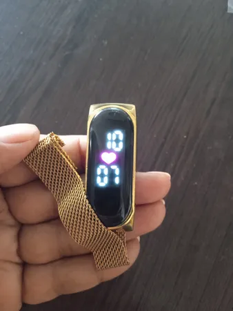 ساعت مچی دیجیتال مدل لمسی 172