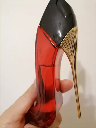 عطر جیبی زنانه نیچ برند کالکشن مدل 125- Good Girl Collector red Edition حجم 25 میلی لیتر