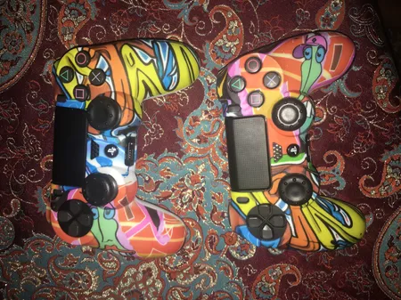 محافظ دسته بازی پلی استیشن 4 مدل rainbow به همراه روکش آنالوگ