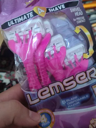 خود تراش لمسر کد 1 بسته 4 عددی