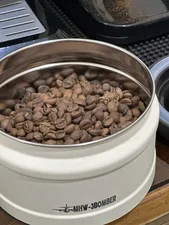 تجریه خرید بانکه ام اچ دبلیو تری بمبر مدل وکیوم VC6030