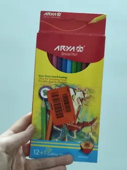 مداد رنگی 12 +1 رنگ آریا مدل 3016