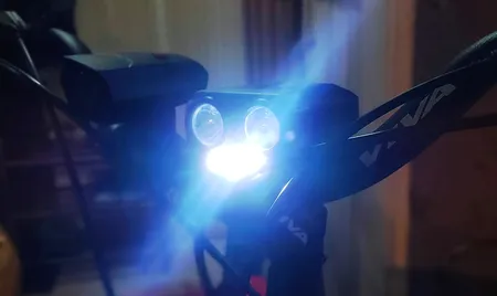 چراغ جلو و عقب دوچرخه کیاکو مدل F5-B5