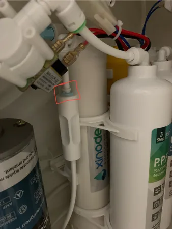 دستگاه تصفیه کننده آب زینود مدل کیسی CX107-W3INLINEF به همراه فیلتر اینلاینی