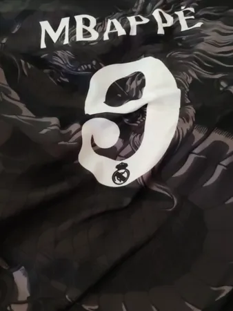 ست 5 تکه لباس ورزشی پسرانه مدل رئال مادرید طرح امباپه کد 2025D